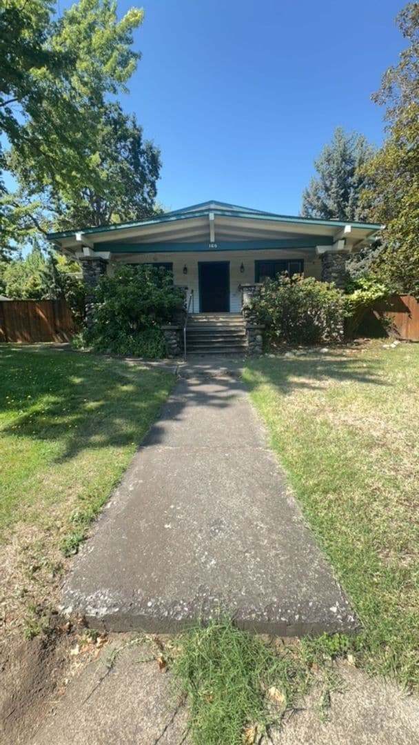 Building Photo - Coming Soon!! Larger home on Main St. in Ashland!!!