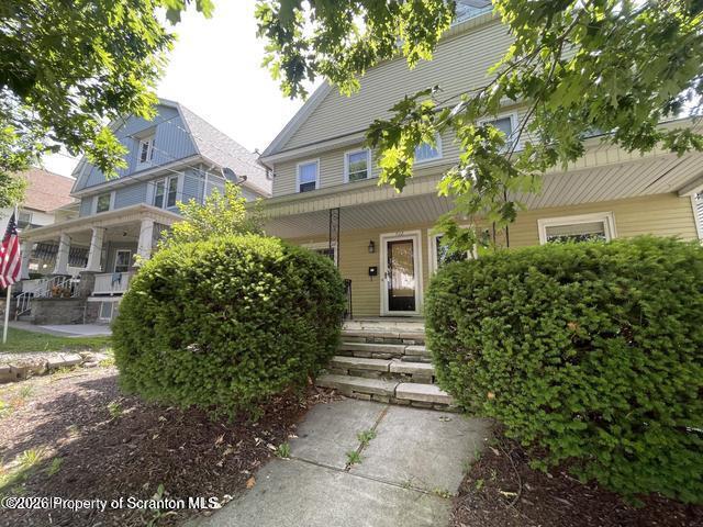 Building Photo - 722 Wheeler Ave