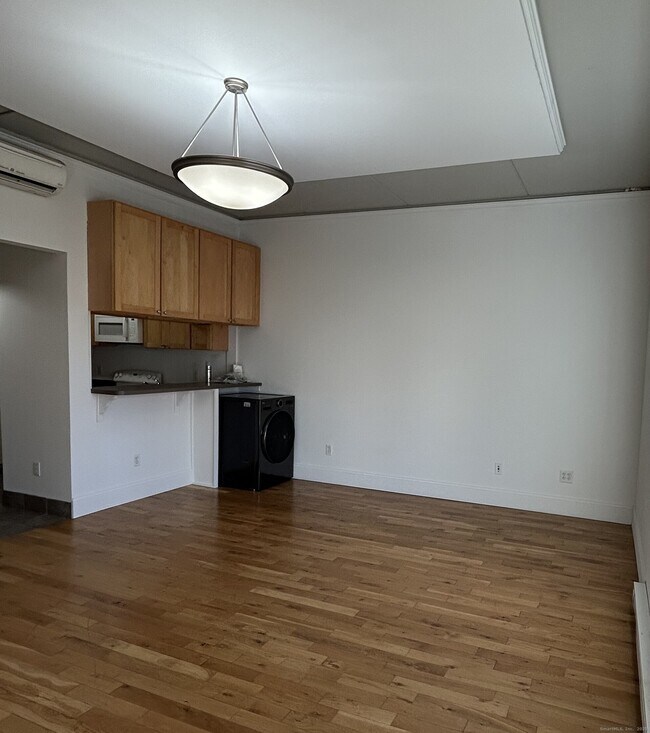 Photo - 30 Crosby St Unidad 218