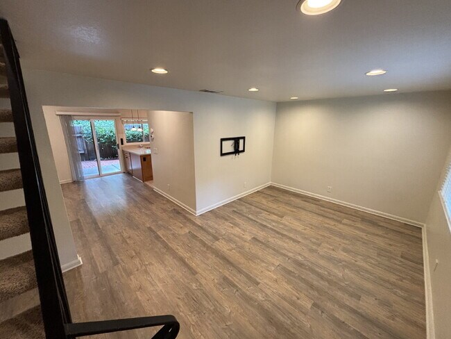 Photo - 3287 Marlene Dr