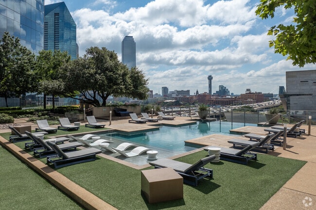 Resort-Style Pool