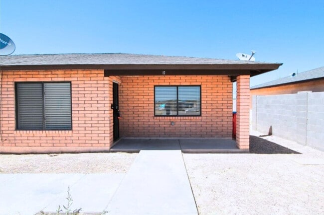 Building Photo - 9975 W Lynx Dr Unit D