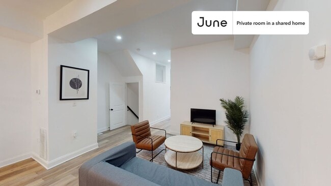 Photo - Room in Shared 5 bed/3.5 bath home Unit D