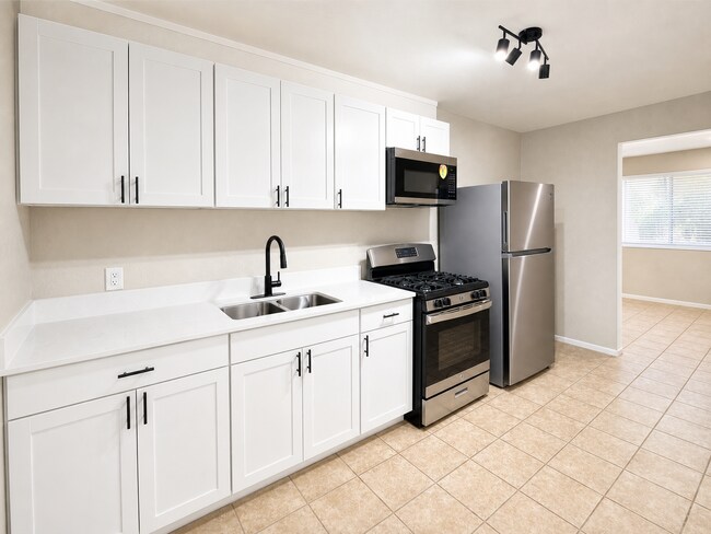 Photo - 1507 W Tonto St Unit 2