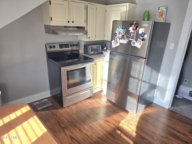 Photo - 31 Terrace Ave Unit 2