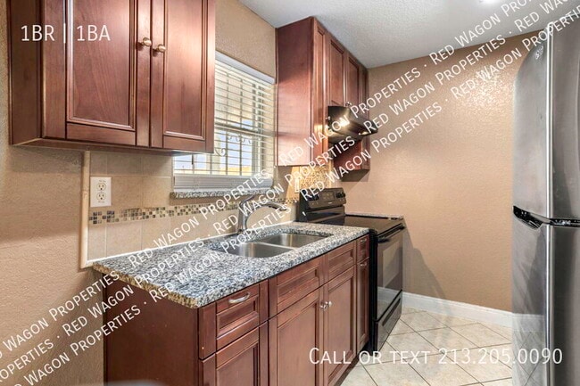 Photo - 236 E Dullnig Ct Unit 3