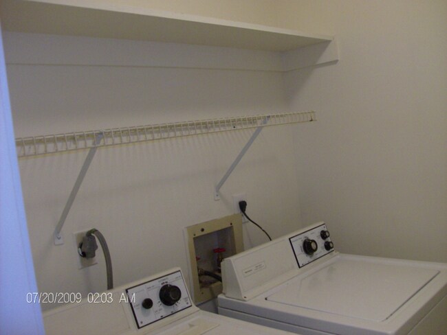 Photo - 5559 Lynbrook Landing