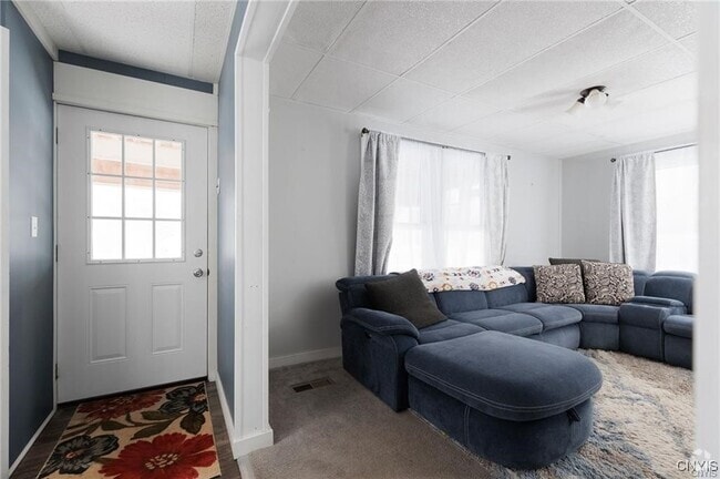 Building Photo - 22 Wilna Ave Rental