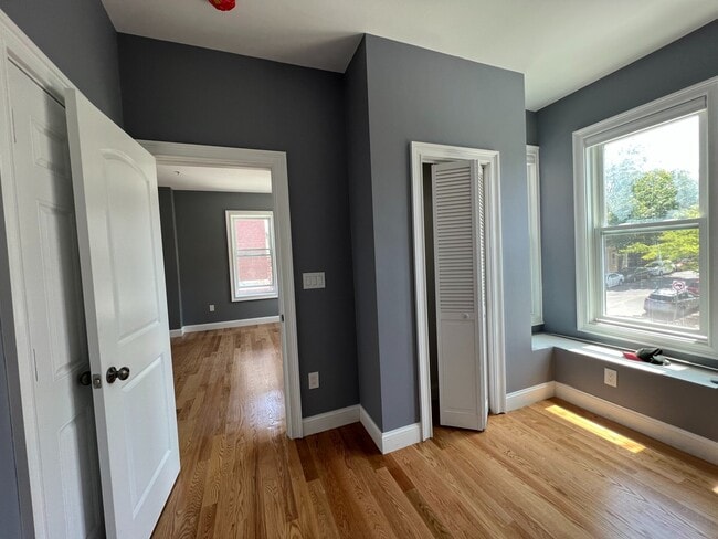 Photo - 339 Cambridge St