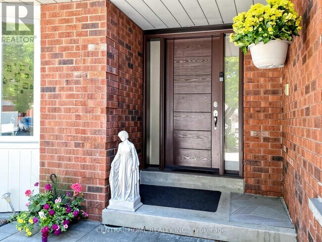 Photo - 48 Ballard Crescent