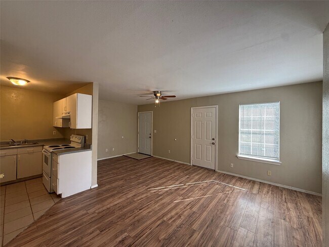 Photo - 4714 Oleander St Unit D