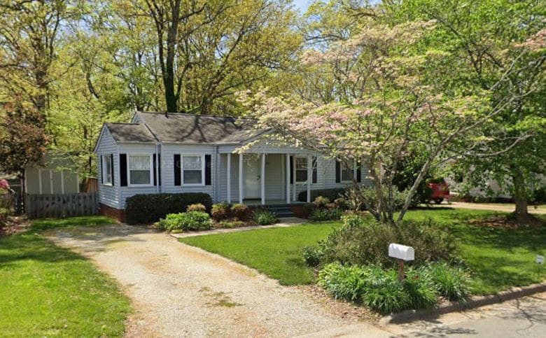 Photo - 2727 Stratford Dr