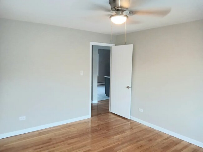 Photo - 4427 Prairie Ave Unit 2R