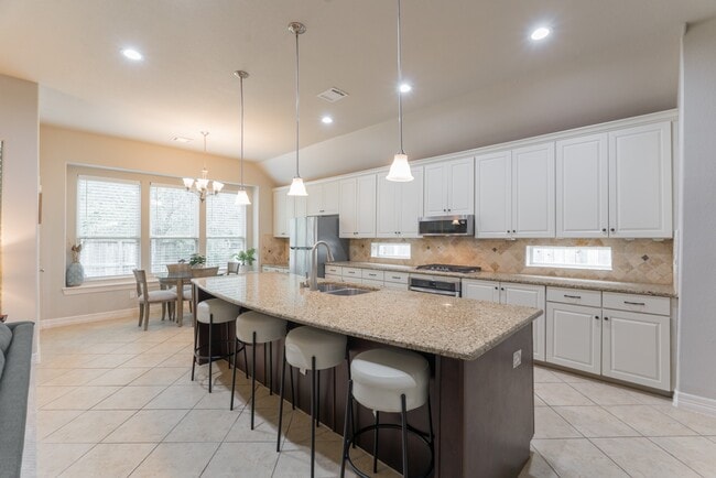Photo - 198 Hearthshire Cir