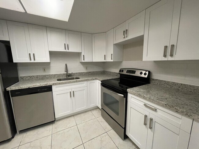 Photo - 1200 SW 50th Ave