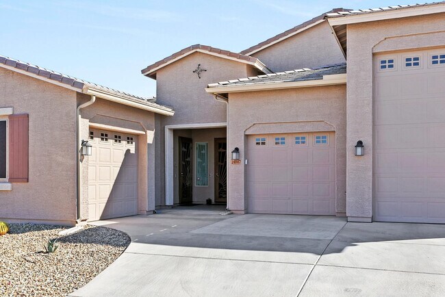 Photo - 24847 N 175th Dr