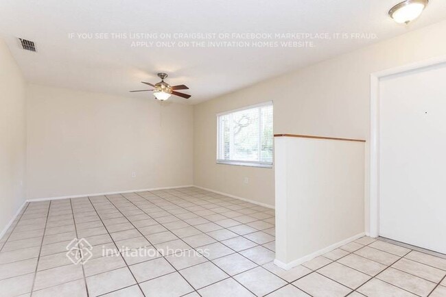 Photo - 5843 60th St N