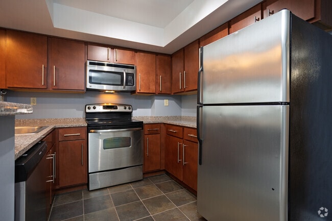 3BR, 2BA - 1,050SF - Kitchen