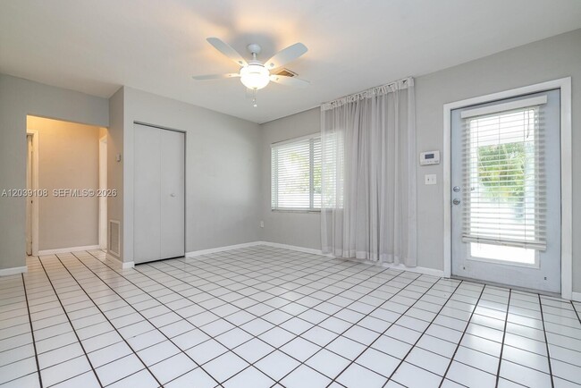 Photo - 1029 NE 113th St Unidad South