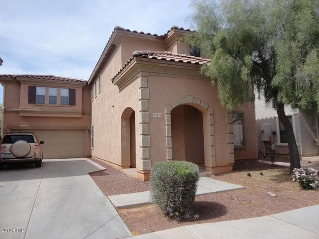 Building Photo - WATERFORD SQUARE COMMUNITY 3 BED 2.5 BATH