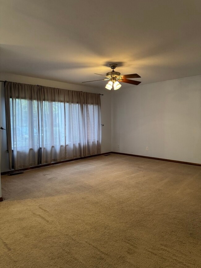 Photo - 1204 Prairie Ln