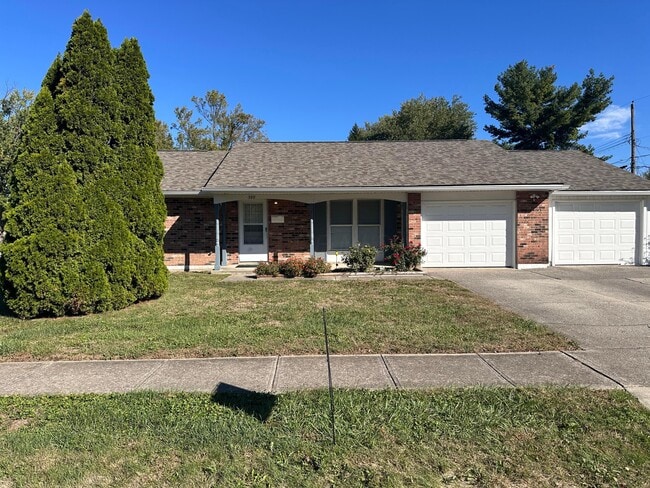 Building Photo - 388 Gamewood Dr