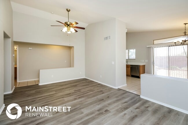 Photo - 2822 S Abbey