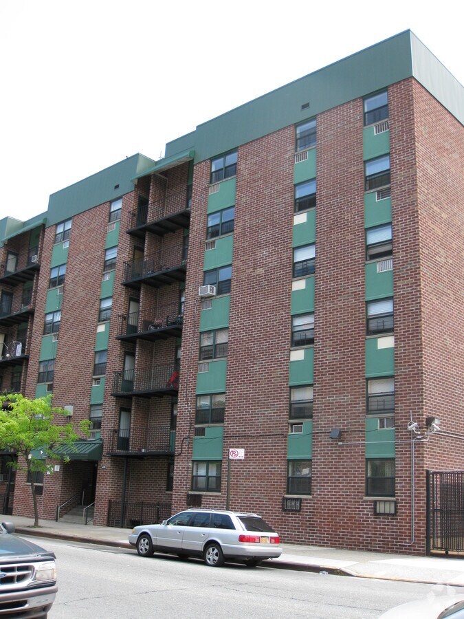 The Betty Shabazz Apartments - The Betty Shabazz Apartments