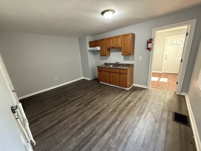 Photo - 1708 S 6th St