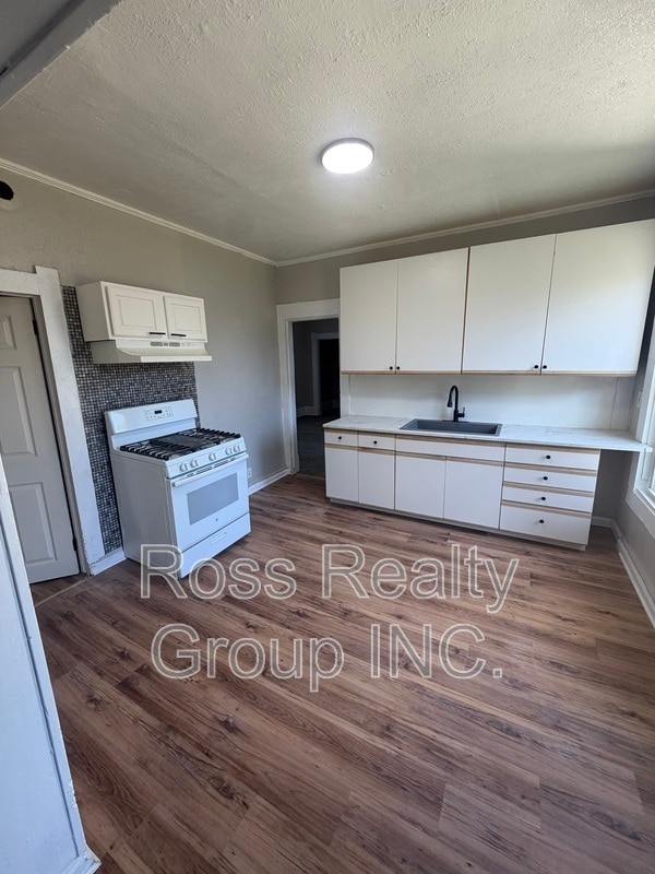 Photo - 148 Gibbons St