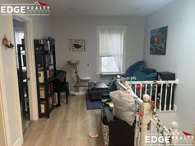 Photo - 13 Berkshire St Unit 3