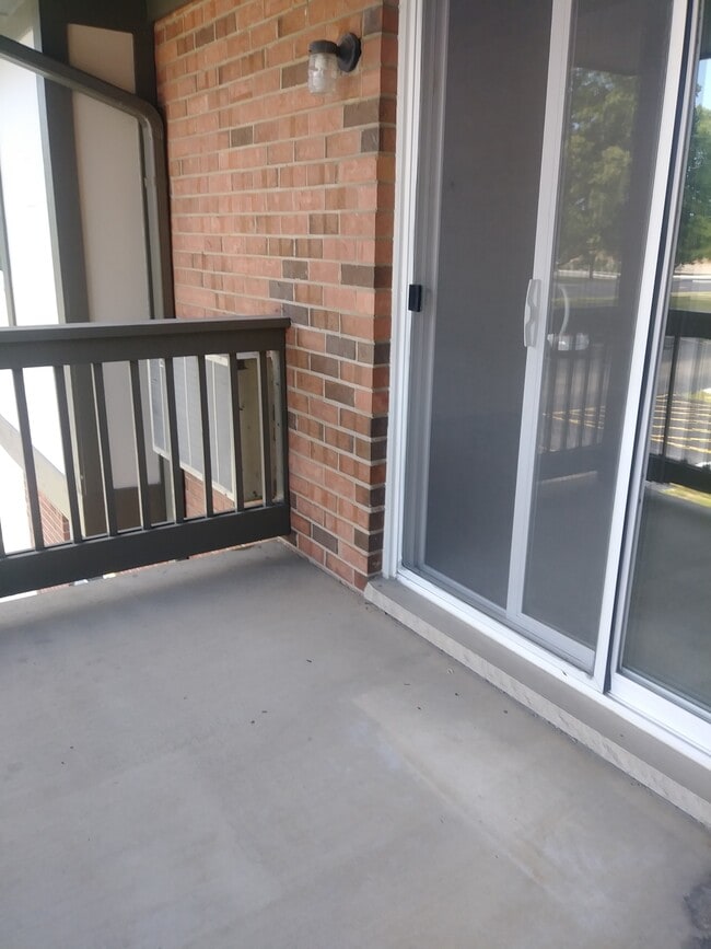 Darlington Court Apartments Crystal Lake, IL