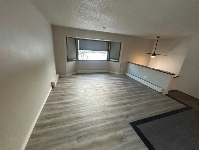 Photo - 2011 Salem Ct