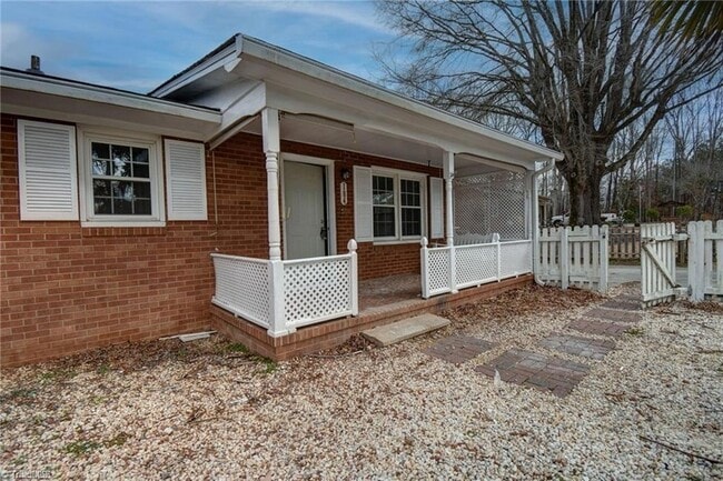 Building Photo - 184 Oliver Ln Rental