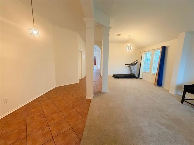 Building Photo - 5601 Piedra Dr