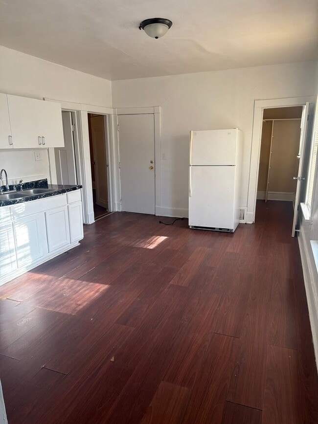 Photo - 2335 W Burleigh St Unit 2335 W Burleigh LOWER