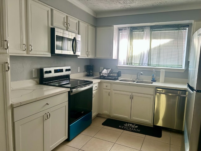 Photo - 6627 Villarreal Dr