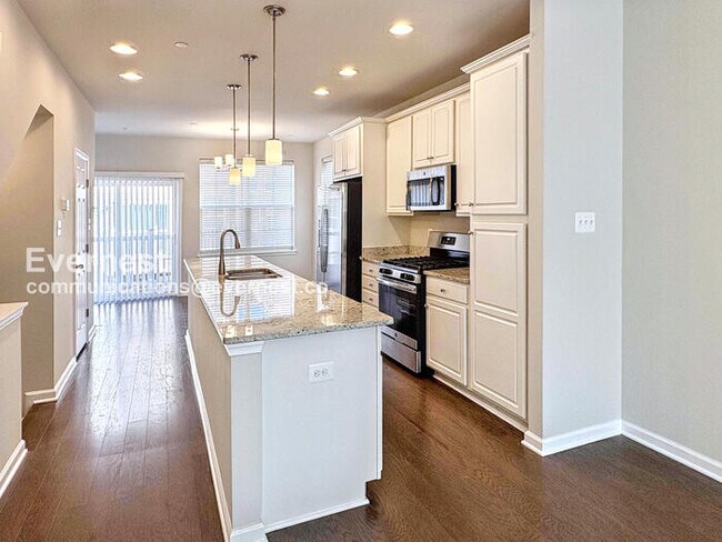 Photo - 7113 Rowlock Aly