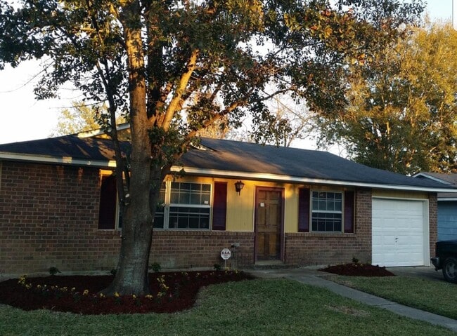 Building Photo - 1536 Natchez Ln Rental