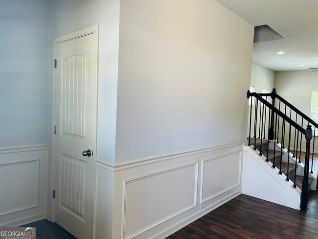 Photo - 113 Thomaston St