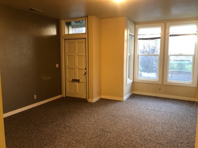 Photo - 1021 E St Unit B