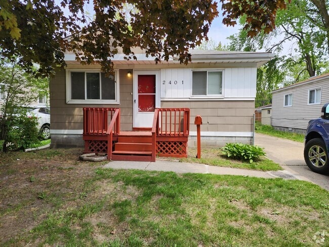 Building Photo - 2401 Waltz Ave Rental