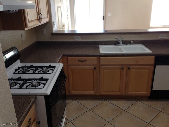 Photo - 1617 Lefty Garcia Way