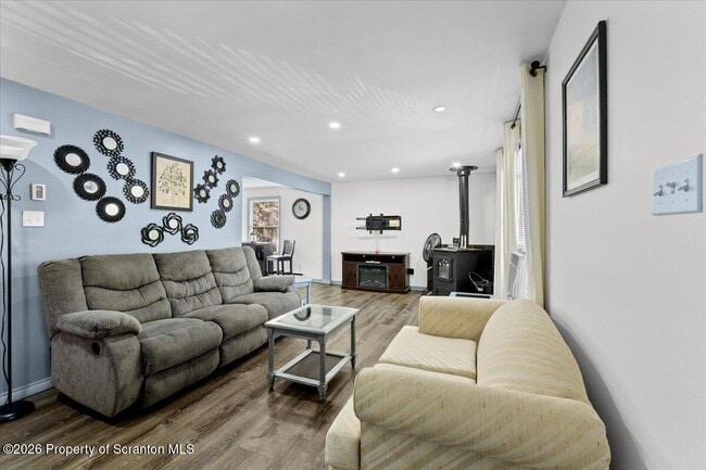 Photo - 3528 Summit Dr