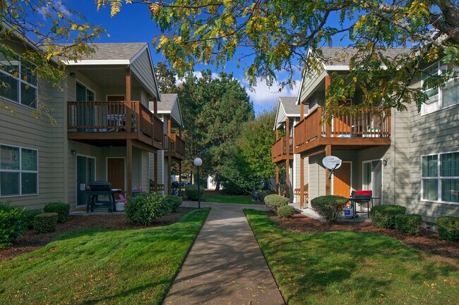 Photo - Suzann Plaza Apartments