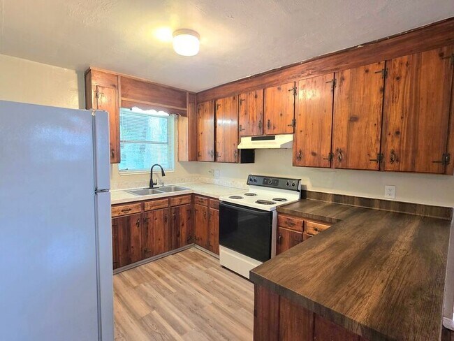 6016 Sewell St Unidad A GLE