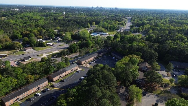 Building Photo - Discover Your Urban Oasis: Stunning 3BR Apartment in the Heart of Columbia! Unit 2C