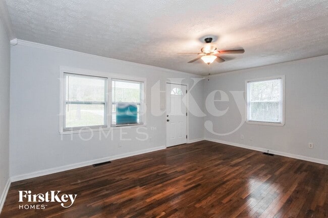 Photo - 3549 Tulip Dr