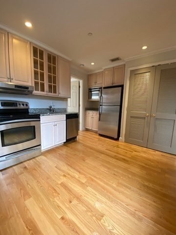 Photo - 100 Salem St Unit Suite 5