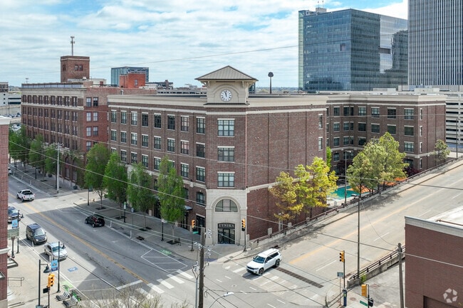 Building Photo - The Metro Rental